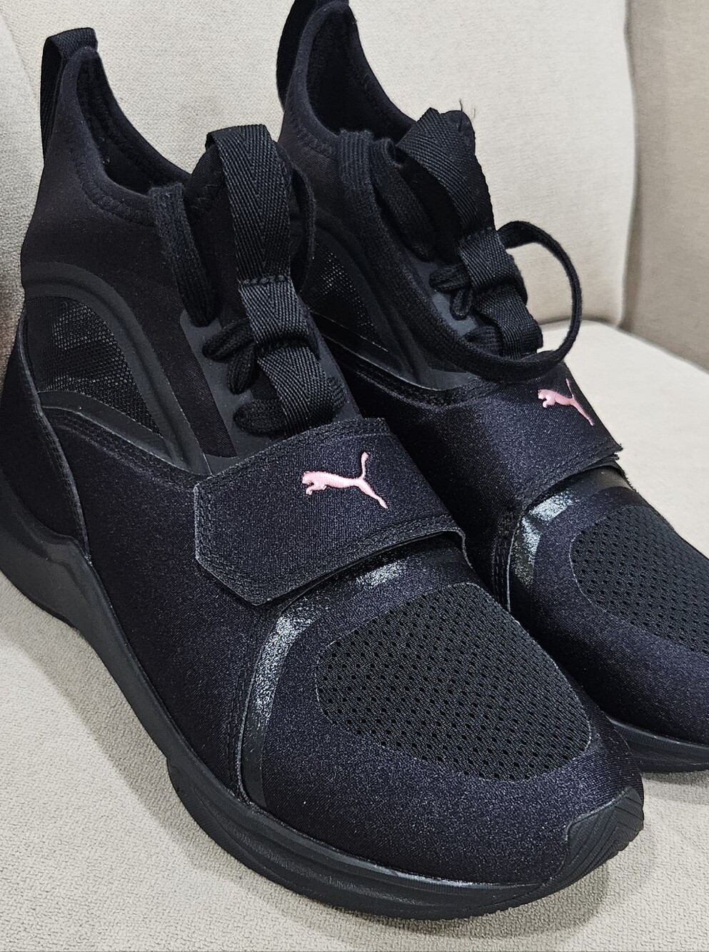 Puma Phenom Black Slip-On Athletic Sneakers with Pink Logo Accent